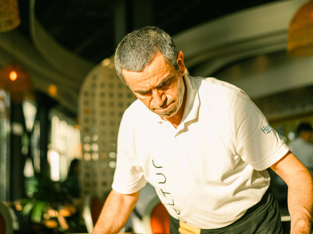 Помощь и обслуживающий персонал